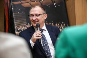 Janusz Ciepliński: w filharmonii ludzie mają doświadczać azylu