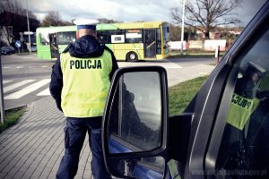 Elbląg. Więcej policyjnych patroli przy cmentarzach