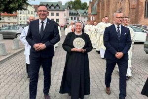 Relikwie bł. Reginy Protmann przekazane do sanktuarium w Toruniu