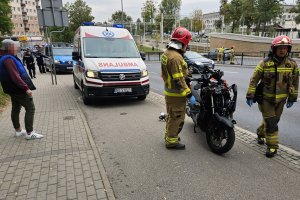 Motocyklista uderzył w bariery na alei Wojska Polskiego w Olsztynie