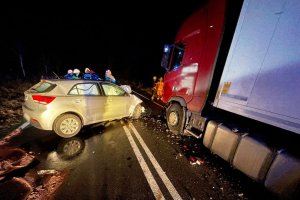 Śmiertelny wypadek koło Olsztyna. Zginął 25-letni kierowca