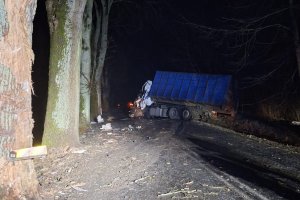 Tragedia na DW509. Zginął kierowca tira