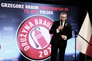 Grzegorz Braun w Olsztynie: Gietrzwałd to nie śmietnik, to perła naszej historii