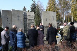 Oddał życie za polskość Warmii i Mazur. Uroczystości przy grobie Seweryna Pieniężnego