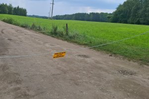 Turyści zaskoczeni. Zamknięty dojazd do popularnej mazurskiej atrakcji