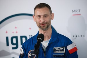 Sławosz Uznański-Wiśniewski w Olsztynie. Spotkania z astronautą w Uranii i na UWM