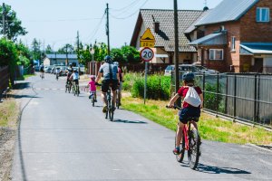 Na Zdrowie: sezon na hulajnogi i debata o kaskach