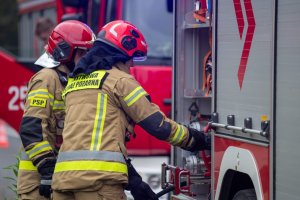 Pożar w Nowym Mieście Lubawskim. Spłonęło mieszkanie, 17-latka w szpitalu