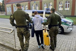 Deportowano cudzoziemców zagrażających bezpieczeństwu Polski