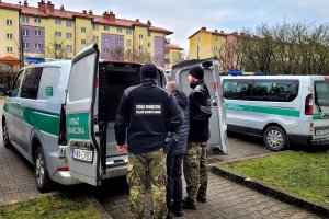 Kolejni cudzoziemcy opuścili ośrodek w Kętrzynie