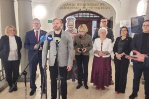 Budżet pełen kontrowersji. PiS widzi stagnację, marszałek ambitne inwestycje