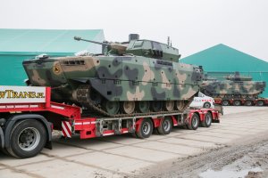 Pierwsze Borsuki dotarły do giżyckiej brygady. Wkrótce wyjadą na poligony