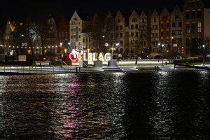 Elbląg zamyka kolejną ulicę z powodu zalania. Odwołano miejskiego sylwestra