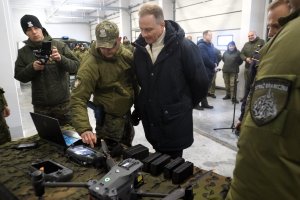 Quady i dron dla Straży Granicznej. Samorząd województwa wsparł ochronę granicy