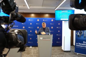 Grzesiowski: przed nami szczyt zachorowań na grypę