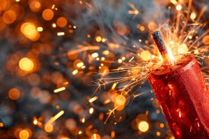 Eksplozja petardy w mieszkaniu w Biskupcu