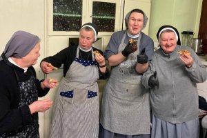 Siostry zakonne podbijają sieć pizzą. W niedzielę każdy będzie mógł jej spróbować