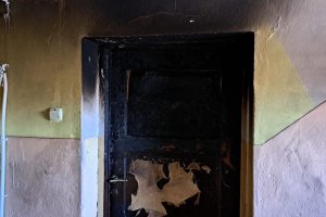 Pożar w Nowym Mieście Lubawskim. Spłonęło mieszkanie, 17-latka w szpitalu
