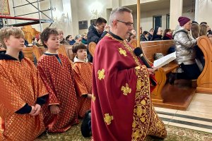 „Modlitwa daje nam siłę”. 4. rocznica inwazji na Ukrainę w olsztyńskiej cerkwi