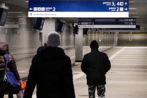 Plecki, skrzypce i… grill elektryczny. Co jeszcze pasażerowie zostawiają w pociągach?