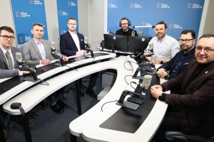 My, Wy, Oni: sieci energetyczne kontra mrozy i cyfrowa rewolucja w fakturach