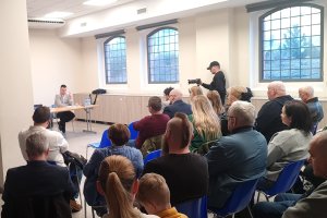 Gorąca dyskusja o zakładzie galwanizacyjnym. Mieszkańcy spotkali się z burmistrzem