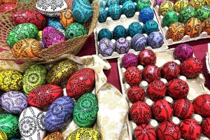 Wielkanocne jarmarki w regionie. „Pogrzeb żuru i śledzia