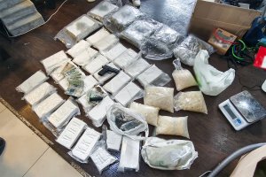 Narkotyki warte miliony przejęte. Służby rozbiły zorganizowaną grupę przestępczą