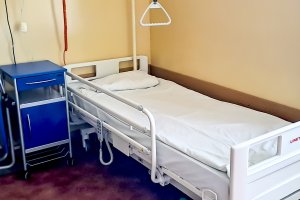 Prawie 90 procent szpitali powiatowych ma problemy finansowe