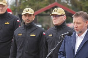 Więcej pieniędzy na bezpieczeństwo. Wsparcie trafi do służb i samorządów