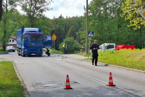 Śmiertelny wypadek w Iławie. Zderzenie osobówki z ciężarówką