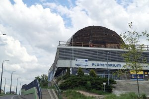 Znika charakterystyczna kopuła olsztyńskiego planetarium