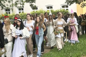Księżniczki, wikingowie i heraldyka. Średniowieczny festiwal w III LO w Elblągu