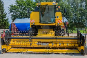 Pogoda nie sprzyja rolnikom. Żniwa na Żuławach Elbląskich ruszą z opóźnieniem
