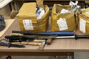 Pościg na S7 i ponad 10 kg narkotyków. Wśród zatrzymanych nastolatek
