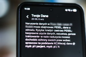 Dostałeś SMS od 