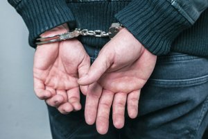 Tragedia w Lubawie. Zarzuty zabójstwa i usiłowania zabójstwa po ataku nożownika