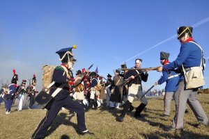 Historyczna inscenizacja upamiętniła wojska napoleońskie na Warmii