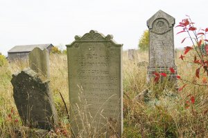 Inwentaryzacja macew dawnego cmentarza żydowskiego