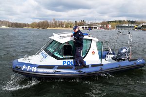 W Olsztynie zwodowano hybrydową łódź policyjną