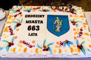  Słodkie świętowanie 663 urodzin Olsztyna