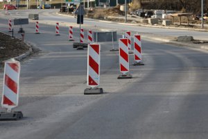 Dziś drogowcy rozpoczną przebudowę ul. Pstrowskiego w Olsztynie. Sprawdź zmiany w ruchu!