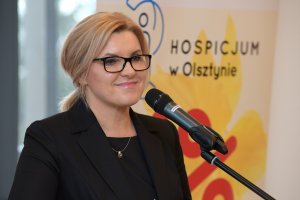 Dyrektor Hospicjum w Olsztynie Teresa Kocbach tegoroczną Kobietą Sukcesu Warmii i Mazur