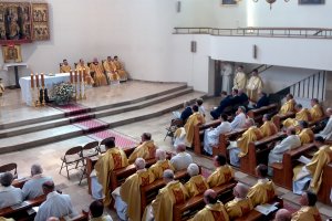Archidiecezja warmińska obchodzi jubileusz święceń kapłańskich dwóch arcybiskupów seniorów i prymasa seniora