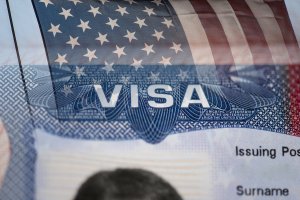 Konsul USA wyjaśniał w Olsztynie jak legalnie pracować w Ameryce