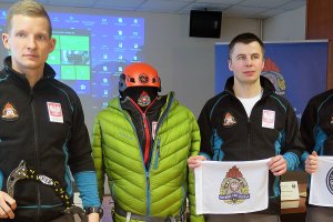 Trzech strażaków z Olsztyna wyrusza na górską wyprawę. Chcą zdobyć najwyższy szczyt Kaukazu