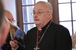 Biskup Jezierski: to, co po nim pozostanie jest niewidoczne dla oczu