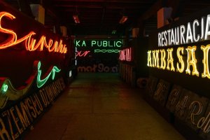 Warszawskie Muzeum Neonów wśród 12 najciekawszych muzeów w Europie