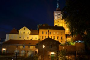 Miasto przywraca iluminacje olsztyńskich zabytków