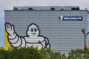 Zwolnienia grupowe w Michelin? Firma dementuje informacje